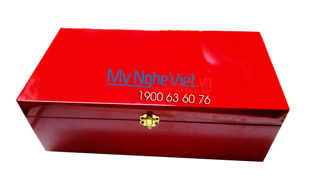 Hộp sơn mài đỏ trơn 35x18x12.5 MNV-HSM01
