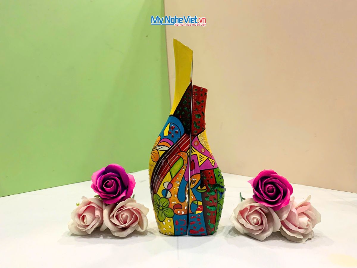Cặp Lọ hoa sơn mài phu thê ốm Picasso đủ mẫu trung LHSM78-4.2