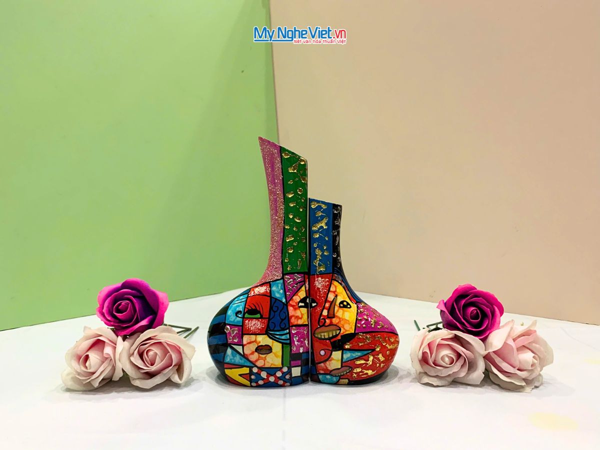 Lọ hoa sơn mài phu thê đủ mẫu trung Picasso LHSM78-2.2