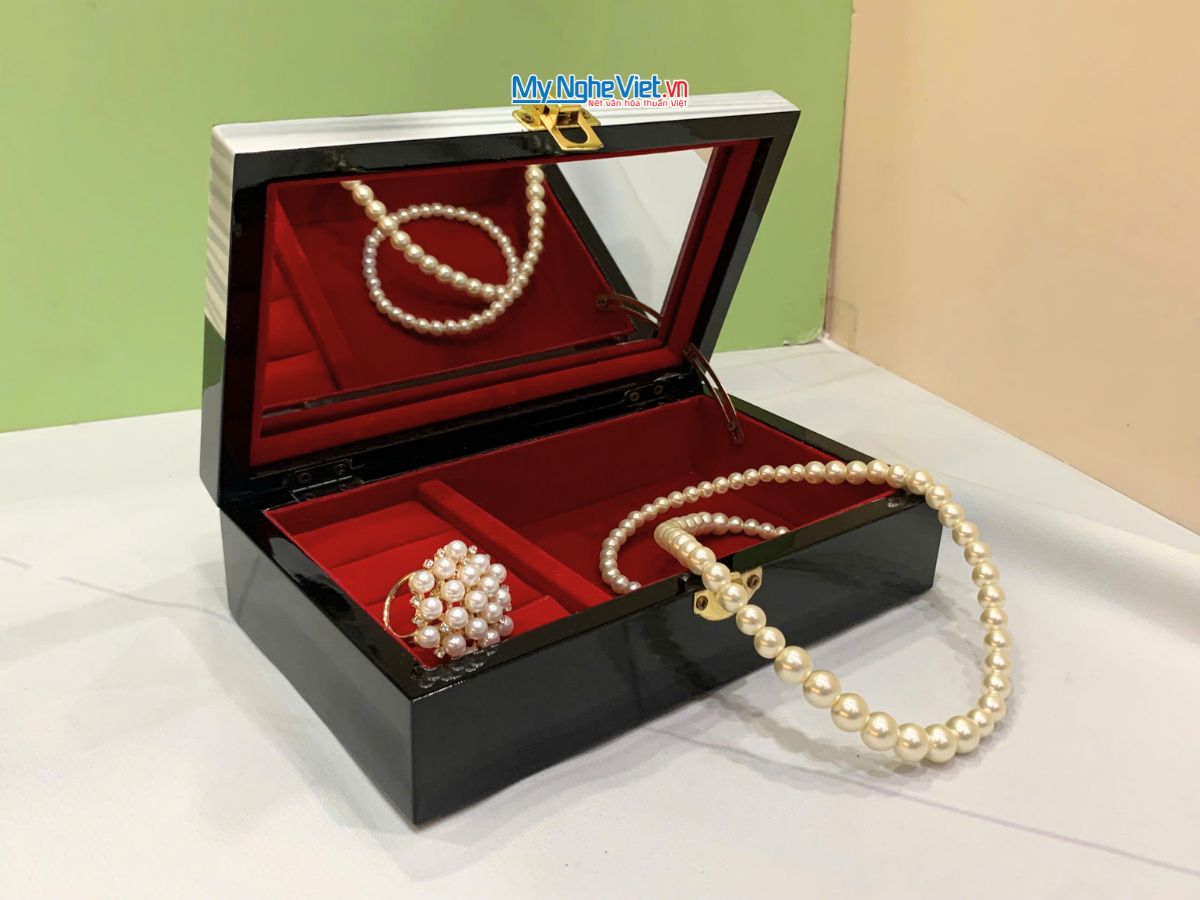 Hộp trang sức sơn mài đồng quê đen trắng HTS79/1