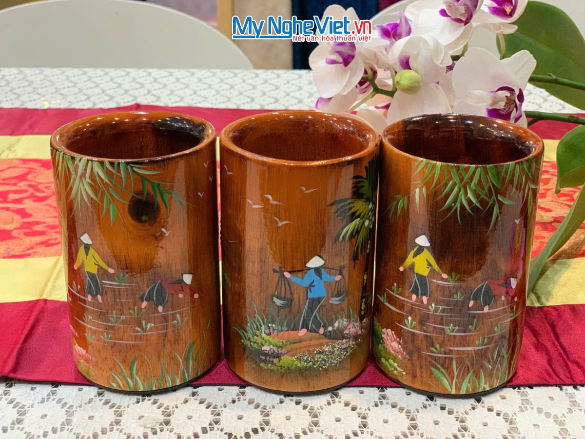 Hũ cắm bút gỗ sơn mài đồng quê D7*H11 CBSM001H
