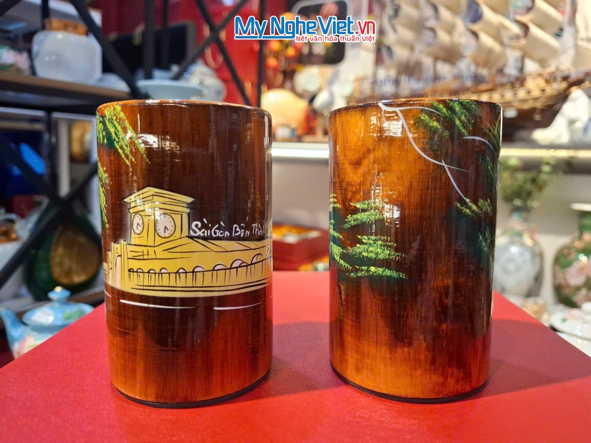 Hũ cắm bút gỗ sơn mài chợ Bến Thành D7*H11 CBSM002H