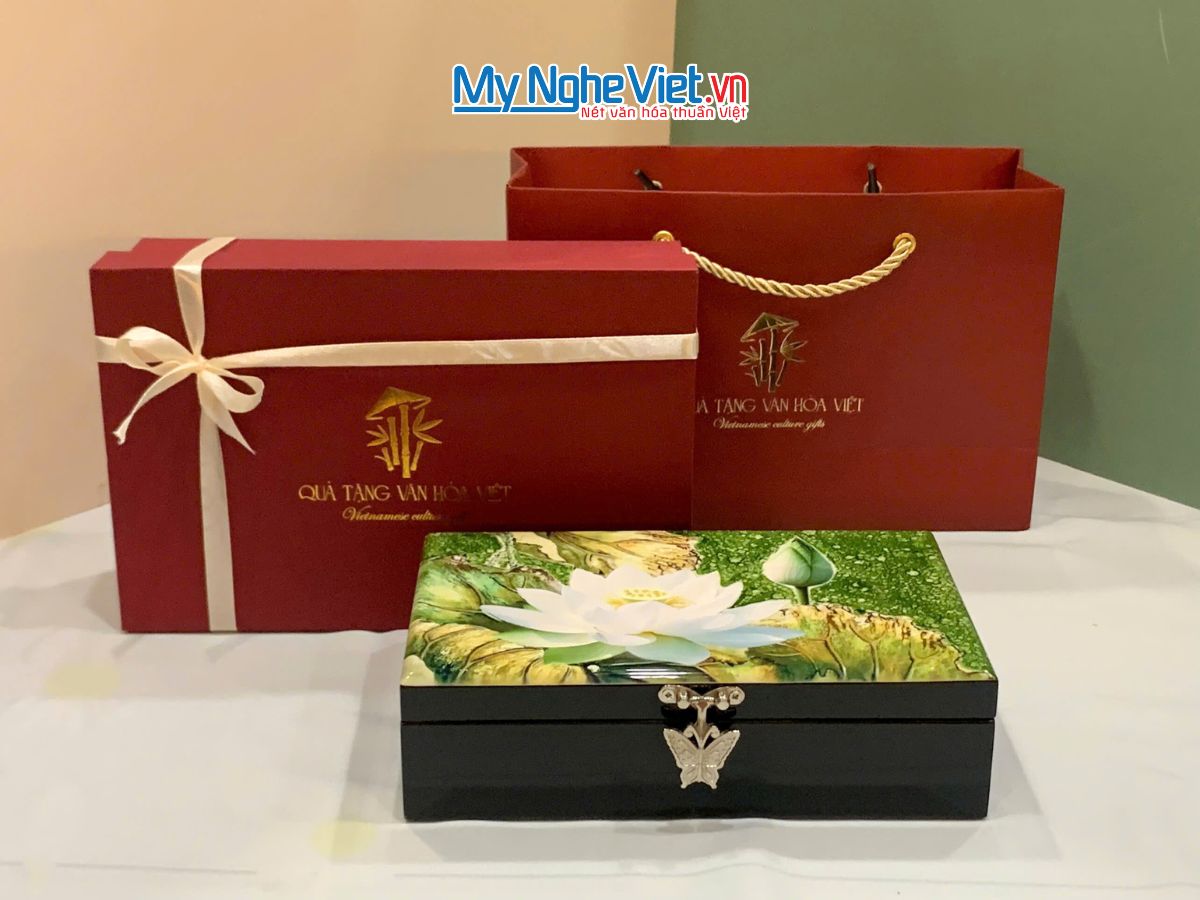 Combo Hộp đựng trang sức SM sen trắng nền xanh + hộp ép kim CBHTSHD04-4