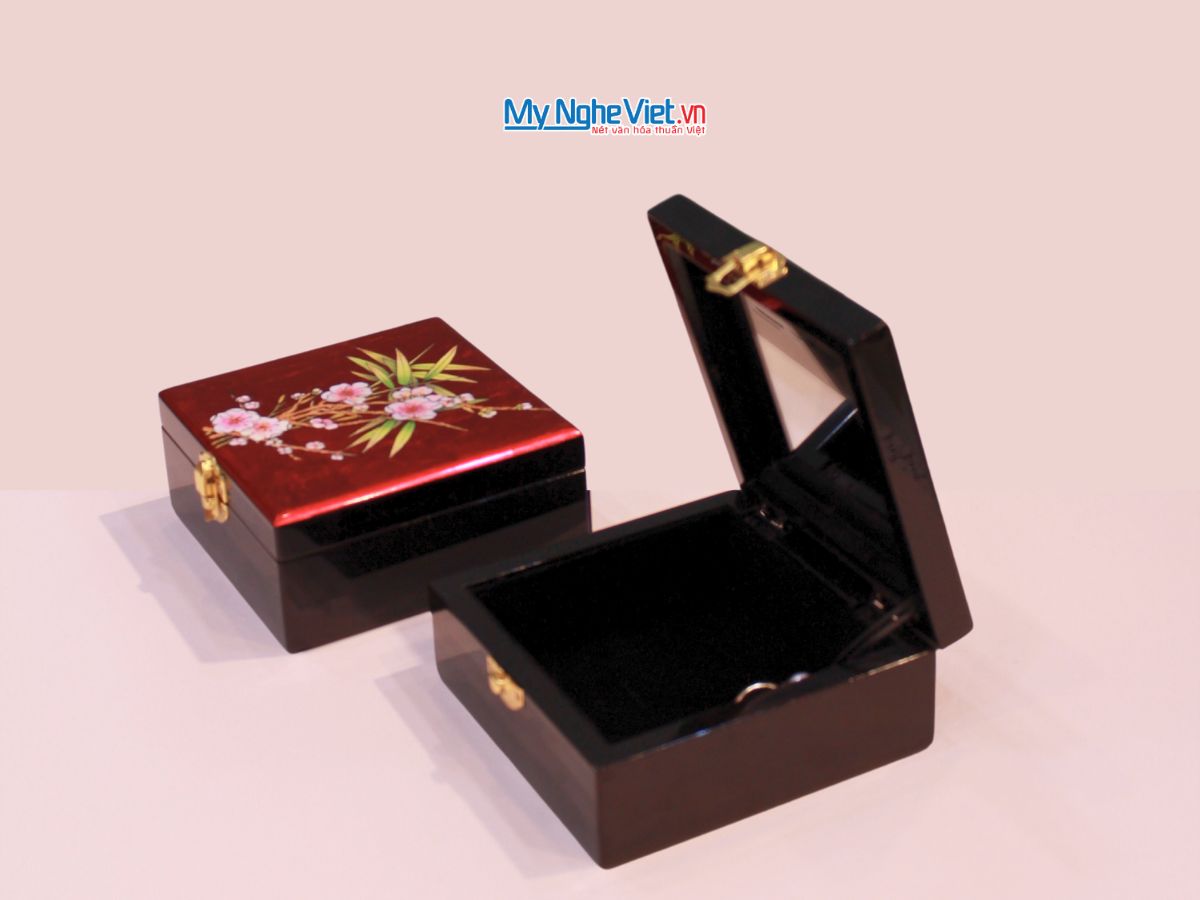Hộp Trang Sức Trúc Sen nền đỏ 12x12 - HSM1212-2