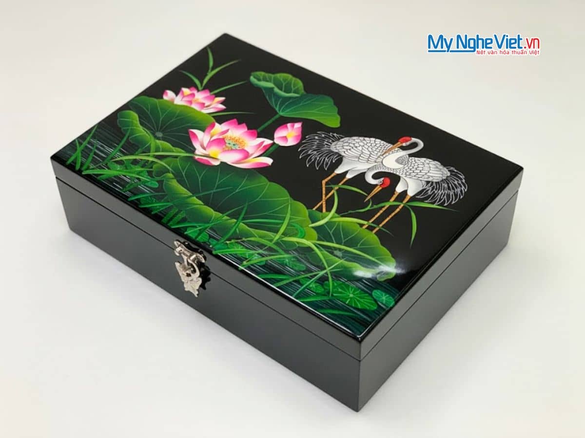 Hộp trang sức sơn mài họa tiết cò sen nền đen cao cấp HSMHD2030/1