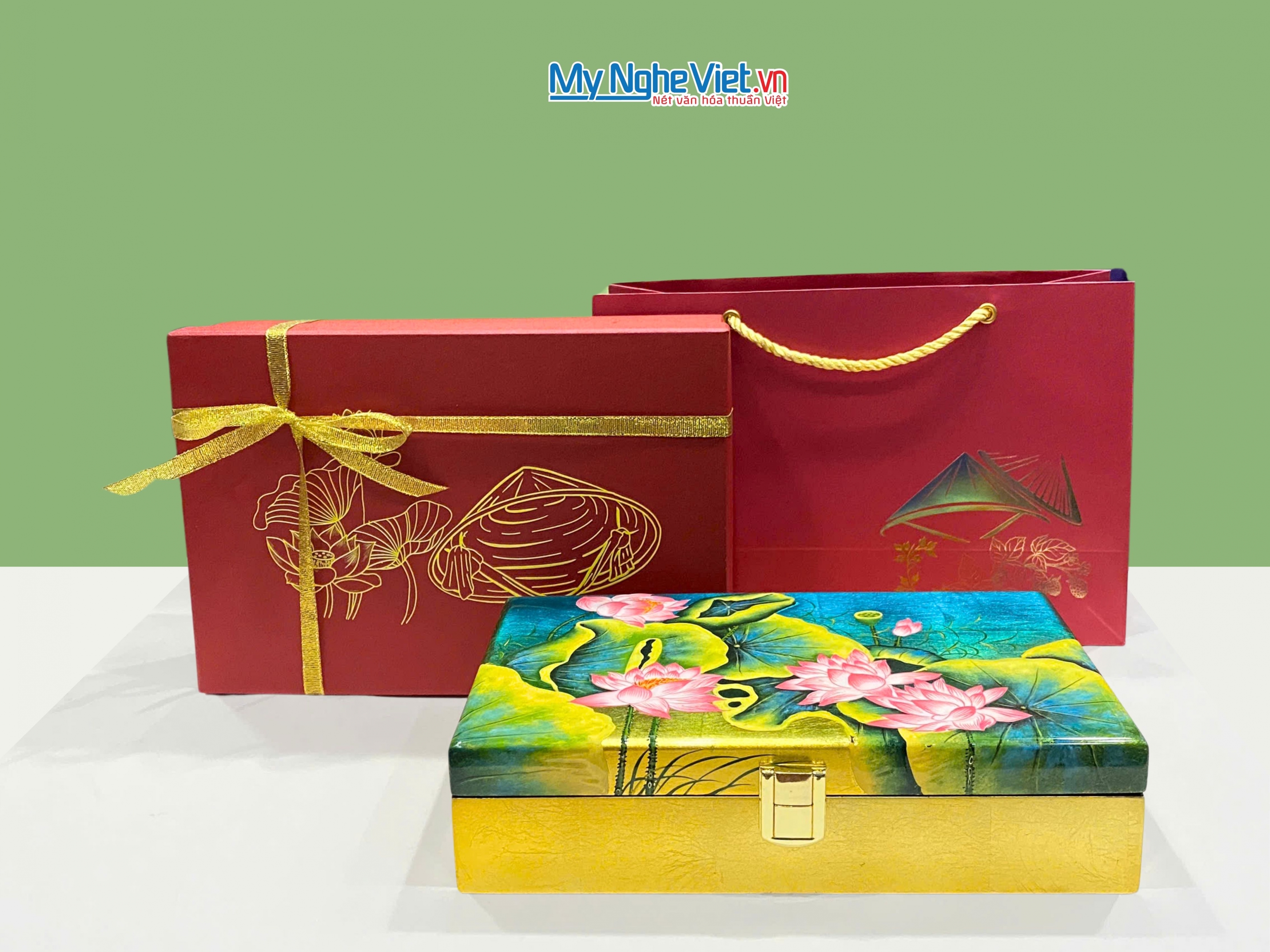 Hộp trang sức cao cấp 14x24cm vẽ tay Hoa Sen nền 2 màu HSMDH1424-01