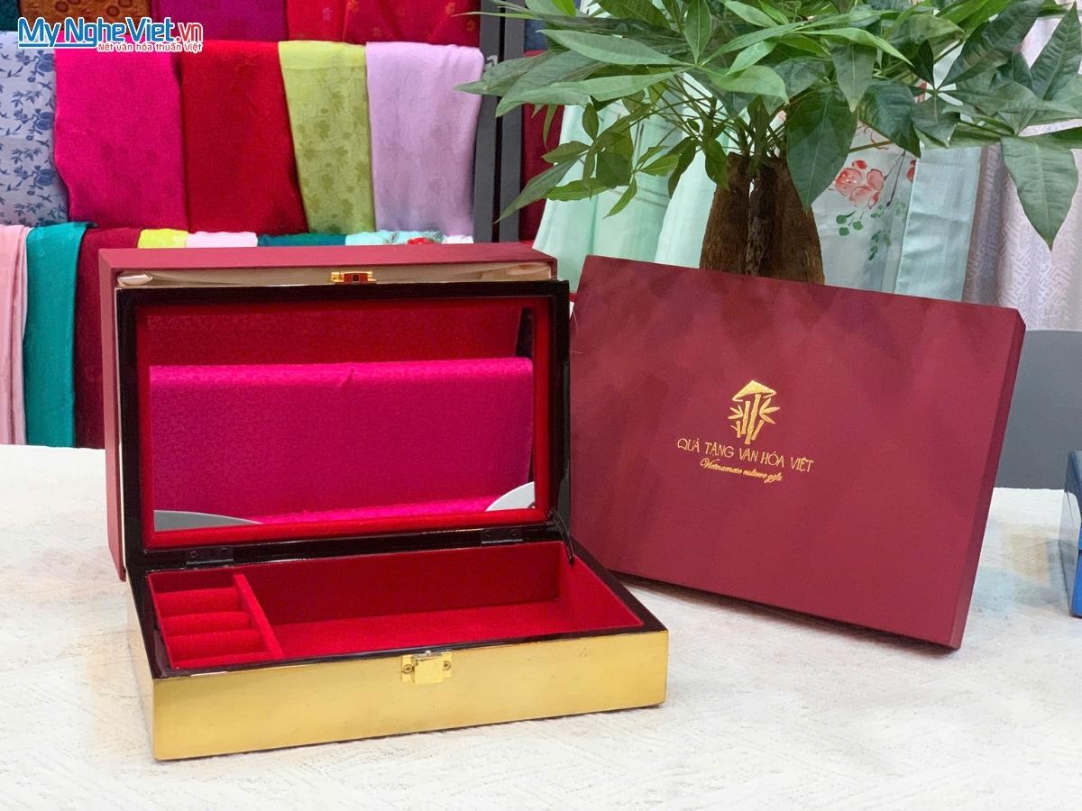 Hộp trang sức cao cấp chim mai đắp nổi phù điêu 15x25cm HSMDH1424-01