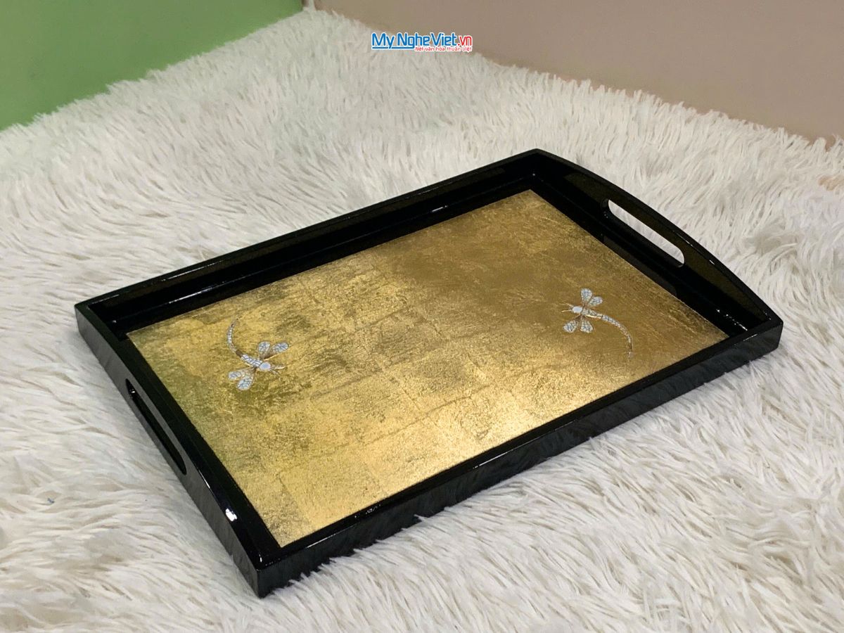 Khay sơn mài cao cấp đắp vàng cẩn chuồn 39x28cmx3.5cm KSM326