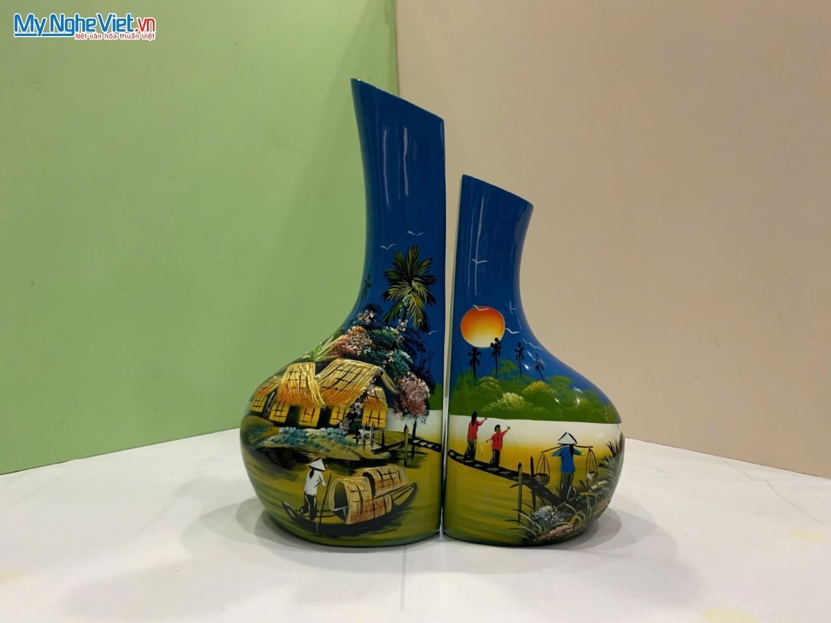 Cặp Lọ hoa sơn mài phu thê đồng quê đủ mẫu lớn 