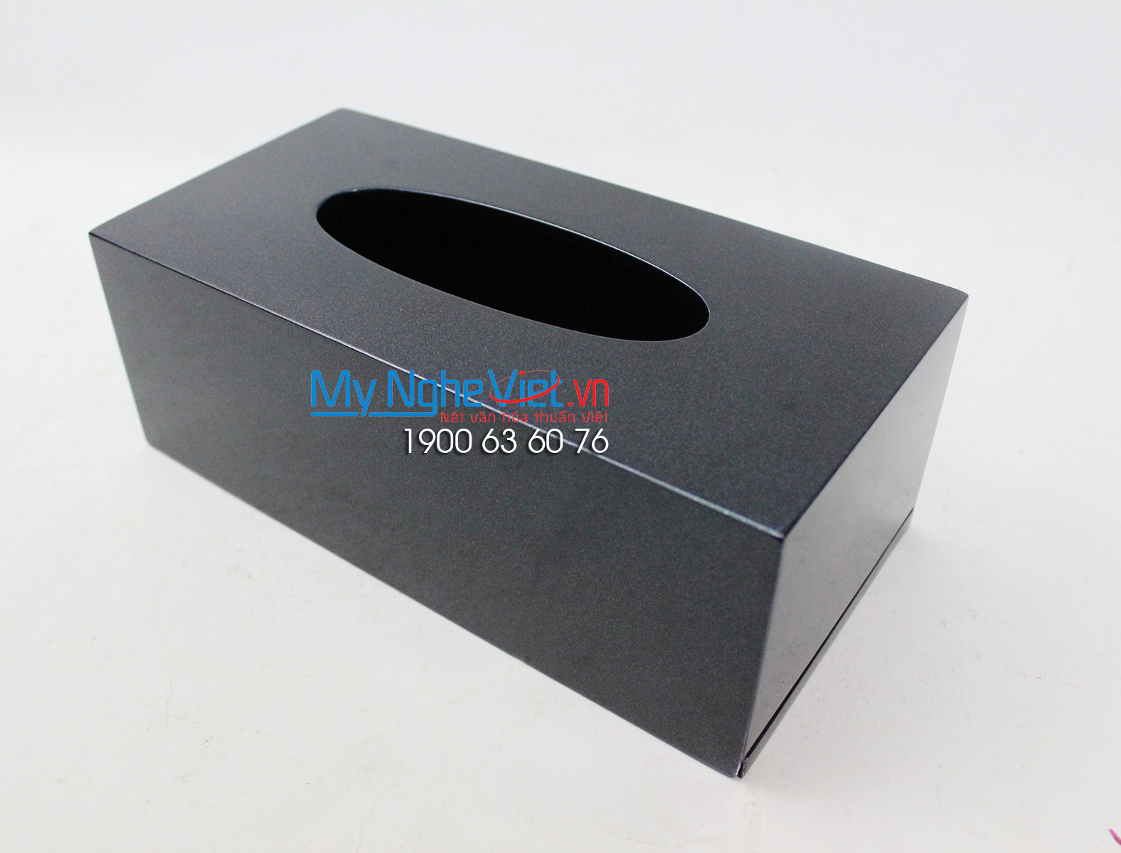 Hộp khăn giấy chữ nhật màu đen tuyền MNV-HKG06